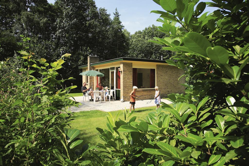 De Lindenberg Hotel Holten Bagian luar foto